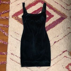 Green velvet bodycon dress - NWT